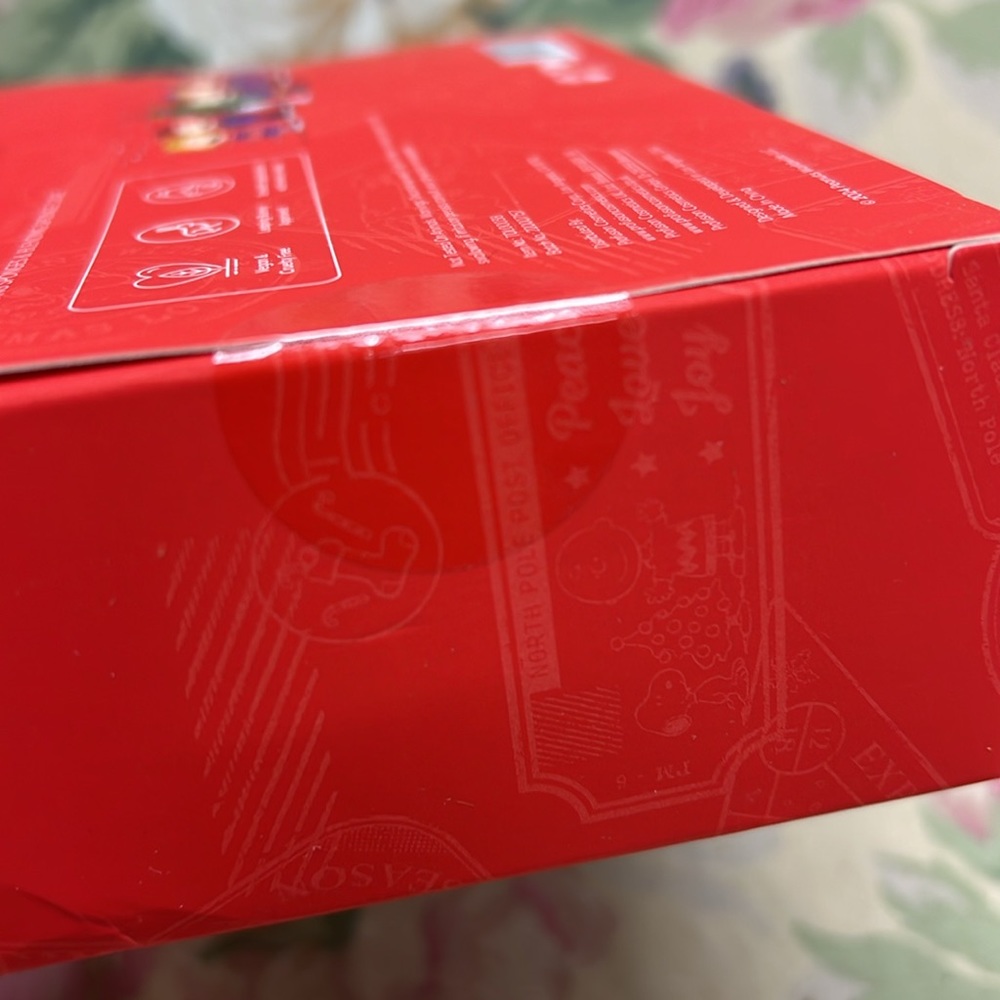 Snoopy Peanuts 2 blending sponges & case - Picture 9 of 10